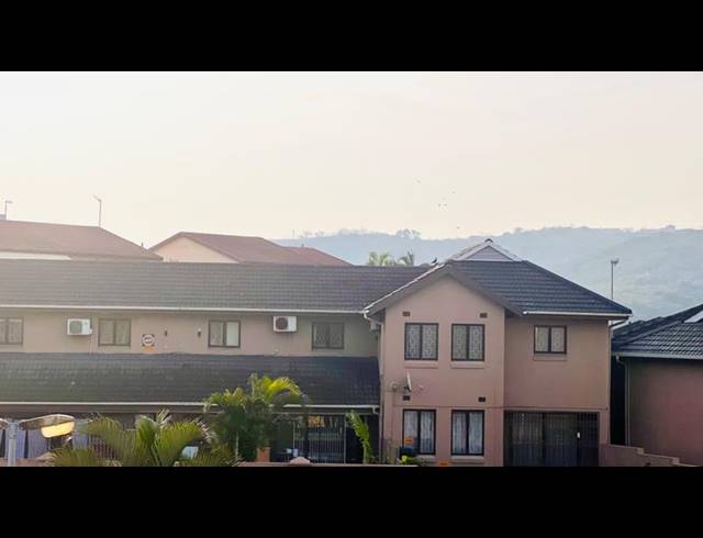 3 BEDROOM TOWNHOUSE FOR SALE IN RESERVOIR HILLS